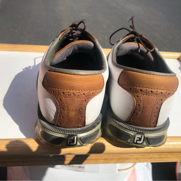 Footjoy Dryjoys Tour 53699 Men’s White Brown Saddle Leather Golf Shoes Size 9.5W - Picture 6 of 14
